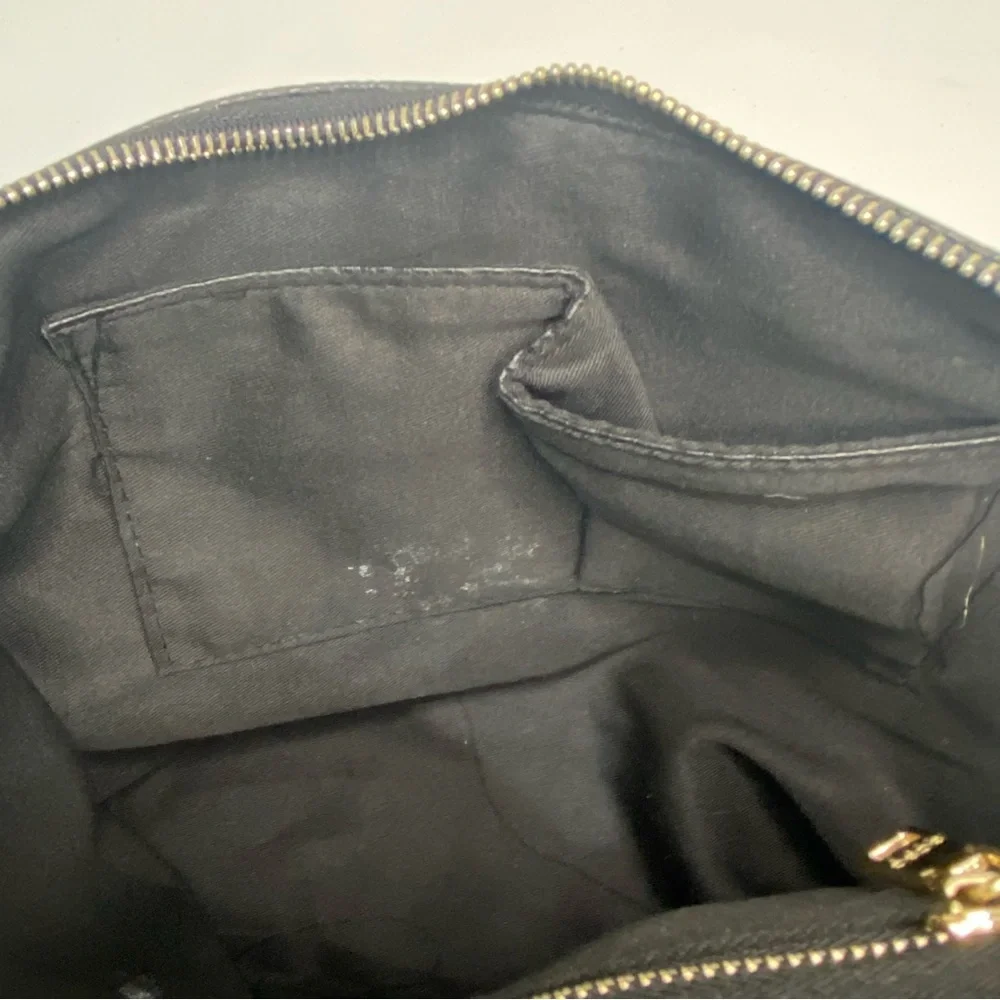 BCBG Paris Shoulder Bag Tote Vegan Pebbled Leather Gold Lock Charm + Extra Bag